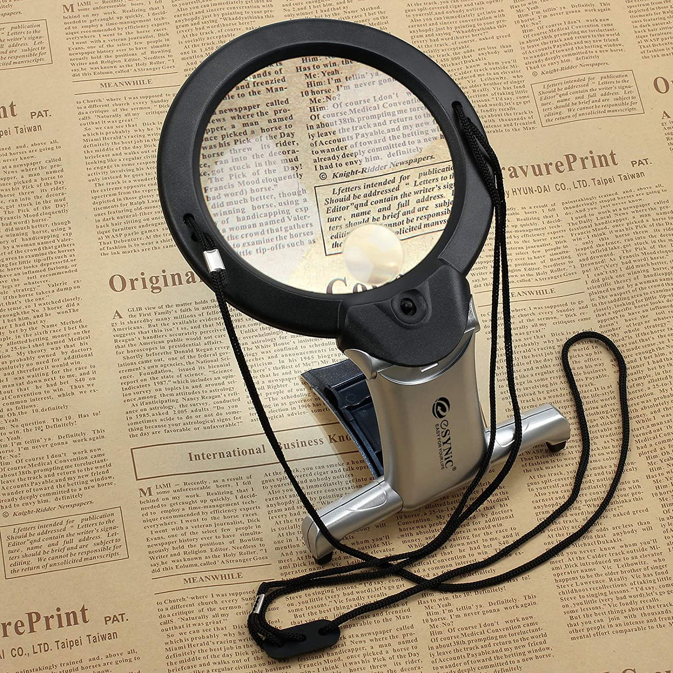 eSynic Popular 2 in 1 Hands Free Magnifier
